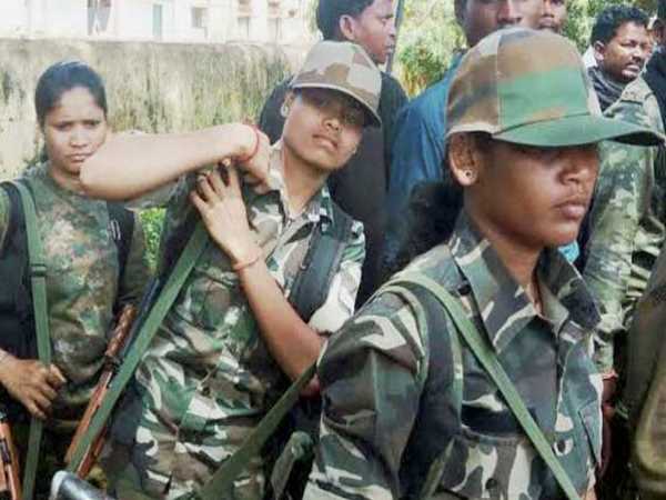 মহিলা মাওবাদীরাও দলে