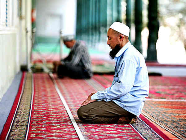 মুসলিম সন্তানের নাম 'সাদ্দাম', 'জেহাদ' রাখা নিষিদ্ধ চিনে মুসলিম সন্তানের নাম 'সাদ্দাম', 'জেহাদ' রাখা নিষিদ্ধ চিনে