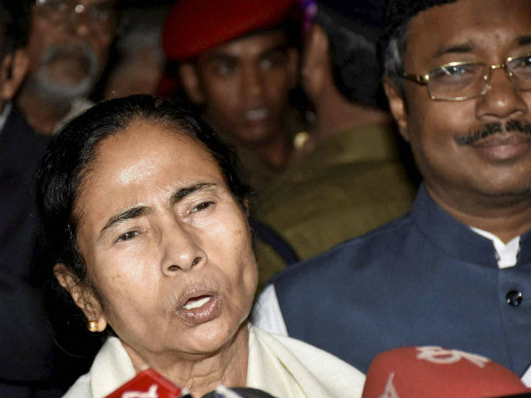 মমতার মাথা কাটার ফতোয়া, সিআইডি যাচ্ছে আলিগড়েও মমতার মাথা কাটার ফতোয়া, সিআইডি যাচ্ছে আলিগড়েও