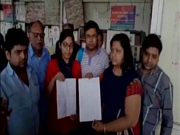 পাটনা-রাজধানী এক্সপ্রেসে ডাকাতি, তদন্তের নির্দেশ রেলমন্ত্রীর পাটনা-রাজধানী এক্সপ্রেসে ডাকাতি, তদন্তের নির্দেশ রেলমন্ত্রীর