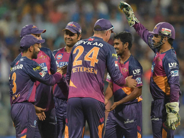 IPL 10 : কোহলির অর্ধশতক, তবুও ব্যাটিংয়ের ভরাডুবিতে পুনের কাছে ৬১ রানে হারল ব্যাঙ্গালোর IPL 10 : কোহলির অর্ধশতক, তবুও ব্যাটিংয়ের ভরাডুবিতে পুনের কাছে ৬১ রানে হারল ব্যাঙ্গালোর