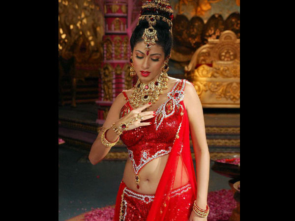 তথ্য-১
