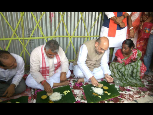 অমিত শাহ যাঁর বাড়িতে মধ্যাহ্নভোজ সেরেছিলেন, সেই মাহালি দম্পতি যোগ দিলেন তৃণমূলে অমিত শাহ যাঁর বাড়িতে মধ্যাহ্নভোজ সেরেছিলেন, সেই মাহালি দম্পতি যোগ দিলেন তৃণমূলে