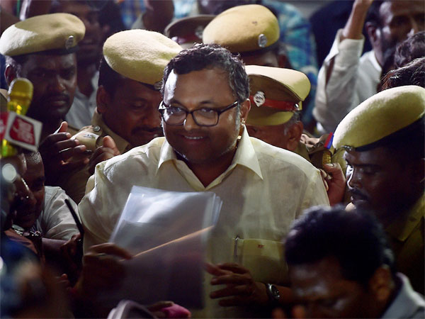 ইডির PMLA মামলার জেরে কার্তি চিদম্বরমের বিরুদ্ধে তদন্ত আরও শক্তিশালী হচ্ছে ইডির PMLA মামলার জেরে কার্তি চিদম্বরমের বিরুদ্ধে তদন্ত আরও শক্তিশালী হচ্ছে