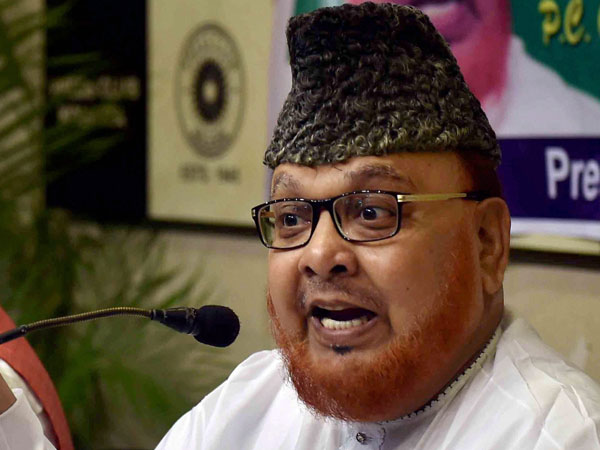 বরকতির বিরুদ্ধে এফআইআর মসজিদের ট্রাস্টি বোর্ডের, চাবি ছিনিয়ে নেওয়ার অভিযোগ বরকতির বিরুদ্ধে এফআইআর মসজিদের ট্রাস্টি বোর্ডের, চাবি ছিনিয়ে নেওয়ার অভিযোগ