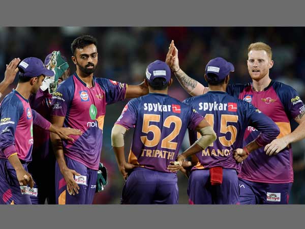 IPL 10: হায়দ্রাবাদকে ১২ রানে হারিয়ে প্লে অফ নিশ্চিত করল পুনে IPL 10: হায়দ্রাবাদকে ১২ রানে হারিয়ে প্লে অফ নিশ্চিত করল পুনে