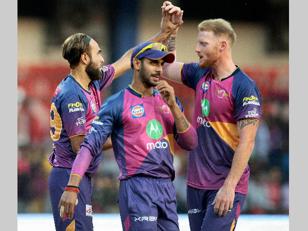 IPL 10 : দিল্লির বিরুদ্ধে লড়াইয়ে নামছে পুনে IPL 10 : দিল্লির বিরুদ্ধে লড়াইয়ে নামছে পুনে