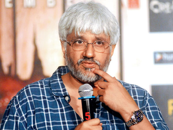 সুস্মিতার রূপে সংসার ভেঙে ছিলেন এই পরিচালক, আজ তাঁর কী হাল হয়েছে জানুন সুস্মিতার রূপে সংসার ভেঙে ছিলেন এই পরিচালক, আজ তাঁর কী হাল হয়েছে জানুন