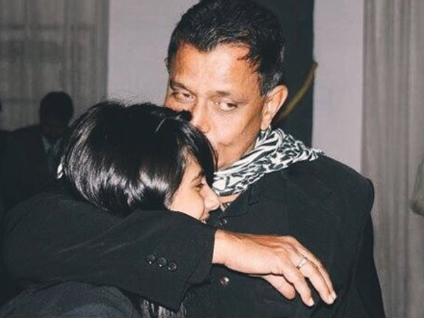 বাবার সঙ্গে সম্পর্ক