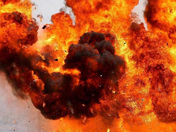 ইরাকে আত্মঘাতী বিস্ফোরণে হতাহত বহু, নেপথ্যে মহিলা জঙ্গি! ইরাকে আত্মঘাতী বিস্ফোরণে হতাহত বহু, নেপথ্যে মহিলা জঙ্গি!