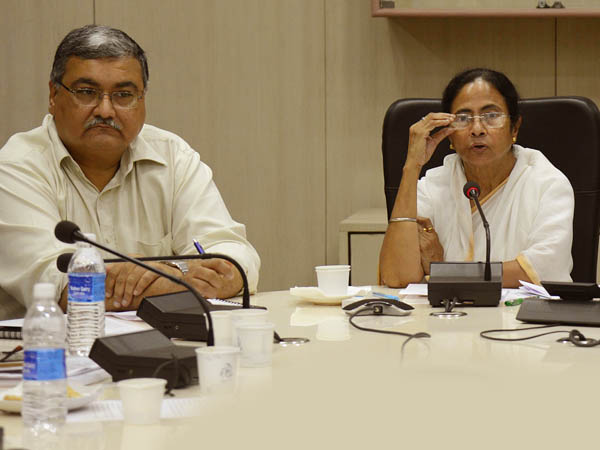 গুরুং-এর মোকাবিলায় পাহাড়ের বোর্ডগুলিকে ঢাল, নবান্নে বৈঠক গুরুং-এর মোকাবিলায় পাহাড়ের বোর্ডগুলিকে ঢাল, নবান্নে বৈঠক