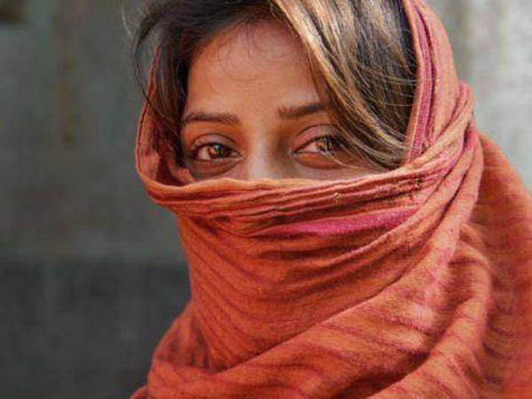 টাকার জন্য নিজের মামাও যুক্ত হয়ে যেতে পারেন এমন কাজে টাকার জন্য নিজের মামাও যুক্ত হয়ে যেতে পারেন এমন কাজে
