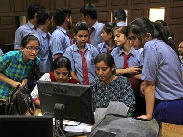 CBSE দশম শ্রেণির ফলাফল আজ কখন প্রকাশিত হবে, কোথায় জানবেন CBSE দশম শ্রেণির ফলাফল আজ কখন প্রকাশিত হবে, কোথায় জানবেন