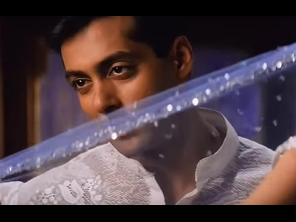 হৃদয় ভাঙলেও সলমান আজও ভোলেননি 'সেই মহিলাকে' হৃদয় ভাঙলেও সলমান আজও ভোলেননি 'সেই মহিলাকে'