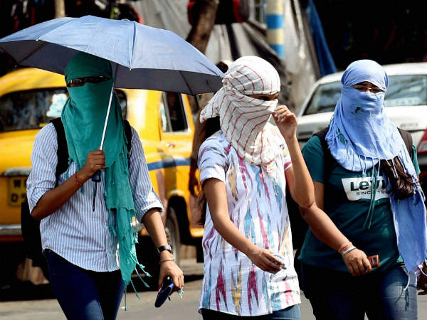 আবহাওয়ার খামখেয়ালিপনা চলছেই, রাজ্যে পুরোপুরি বর্ষা আসবে কবে আবহাওয়ার খামখেয়ালিপনা চলছেই, রাজ্যে পুরোপুরি বর্ষা আসবে কবে