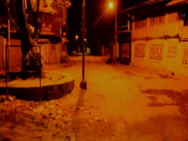 অনন্তনাগে ফের সেনা-জঙ্গি এনকাউন্টারে খতম তিন লস্কর জঙ্গি অনন্তনাগে ফের সেনা-জঙ্গি এনকাউন্টারে খতম তিন লস্কর জঙ্গি