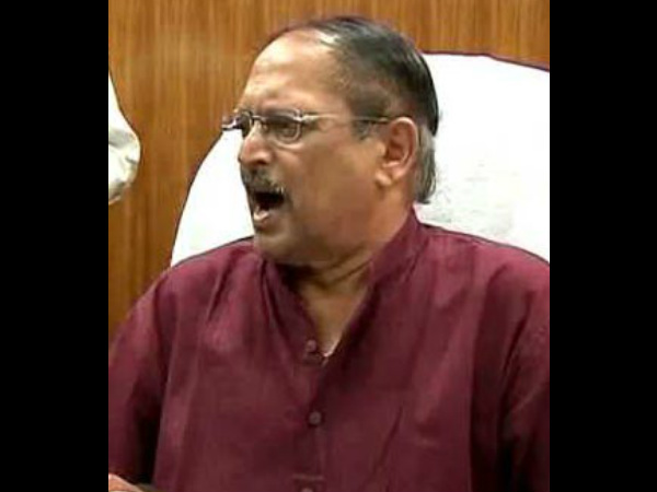 নারদকাণ্ডে সিবিআই তলব করল সুব্রত মুখোপাধ্যায়কে নারদকাণ্ডে সিবিআই তলব করল সুব্রত মুখোপাধ্যায়কে