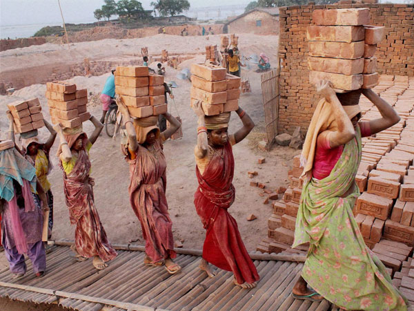 মহিলাদের গড় আয়