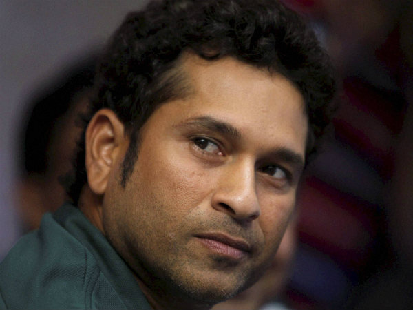 পক্ষে ও বিপক্ষে