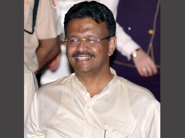 নারদকাণ্ডে ইডিকে সাহসী জবাবে কী জানালেন ফিরহাদ নারদকাণ্ডে ইডিকে সাহসী জবাবে কী জানালেন ফিরহাদ