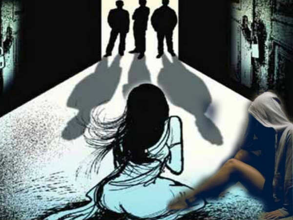 এরাজ্যের বউমাকে বাংলাদেশের স্কুলে গণধর্ষণ এরাজ্যের বউমাকে বাংলাদেশের স্কুলে গণধর্ষণ