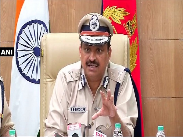 ছন্দে ফিরছে হরিয়ানা, তুলে নেওয়া হল কারফিউ ছন্দে ফিরছে হরিয়ানা, তুলে নেওয়া হল কারফিউ