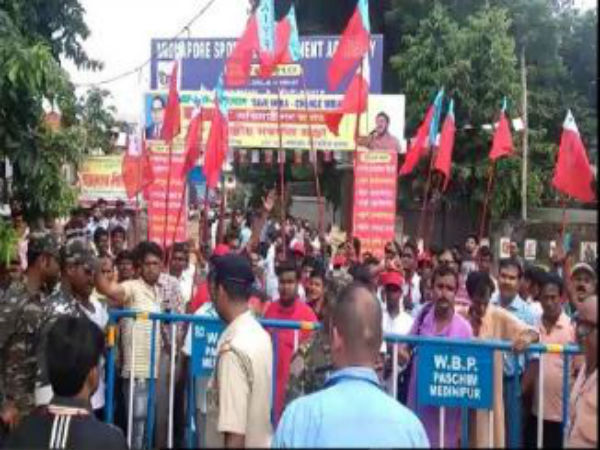 কানহাইয়া কুমার 'ভারত বিরোধী', মেদিনীপুরে বিক্ষোভ বিজেপির কানহাইয়া কুমার 'ভারত বিরোধী', মেদিনীপুরে বিক্ষোভ বিজেপির