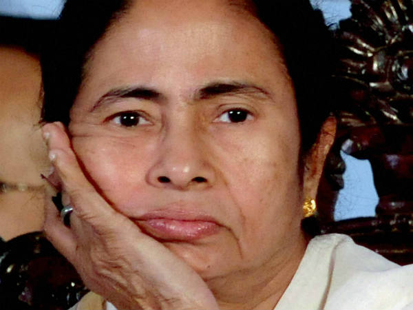 ৫ টাকায় ডিম-ভাত