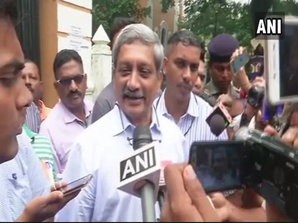 গোয়া উপনির্বাচনে প্রত্যাশিত জয় মনোহর পার্রীকরের গোয়া উপনির্বাচনে প্রত্যাশিত জয় মনোহর পার্রীকরের