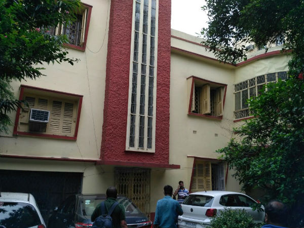 নিউ আলিপুরে বৃদ্ধ খুনের কিনারা করল কলকাতা পুলিশ নিউ আলিপুরে বৃদ্ধ খুনের কিনারা করল কলকাতা পুলিশ