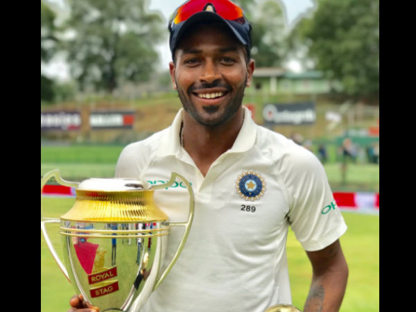 নিজেই নিজের প্রতিদ্বন্দ্বী
