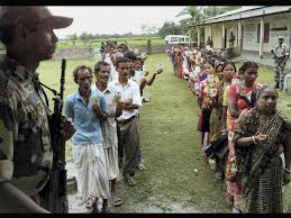 রাজ্যে ৭ পুরসভায় ভোট , শাসক ও বিরোধী তরজা তুঙ্গে রাজ্যে ৭ পুরসভায় ভোট , শাসক ও বিরোধী তরজা তুঙ্গে
