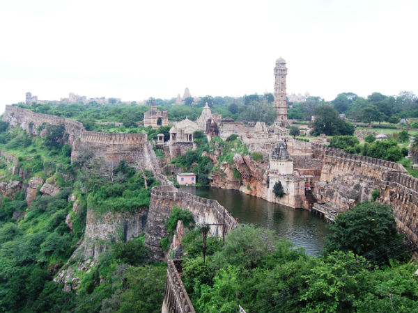 চিতোরগড় দূর্গ