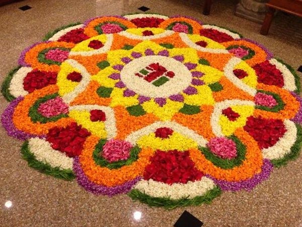 ফুলের আলপনা