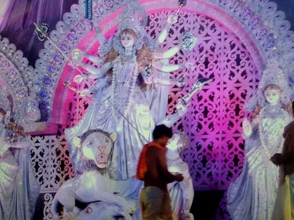 গায়ক অভিজিতের পুজো সুপারহিট