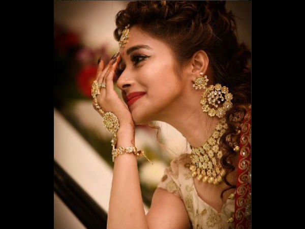 বাংলা ছবিতে টিনা