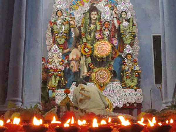 প্রতিমার অভিনবত্ব