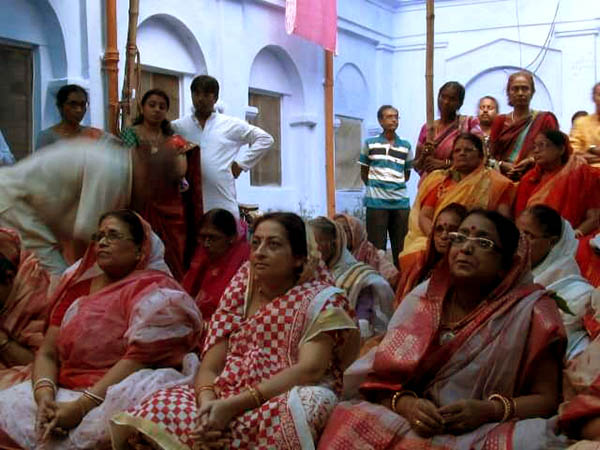 পুজোর বিশেষ আচার