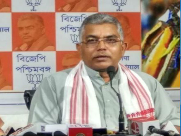 বিসর্জন-নির্দেশিকা খারিজ নিয়ে কড়া প্রতিক্রিয়া মমতার বিসর্জন-নির্দেশিকা খারিজ নিয়ে কড়া প্রতিক্রিয়া মমতার