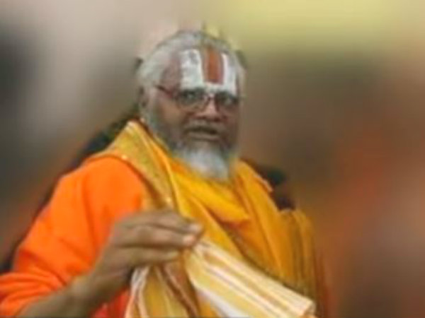 আর এক স্বঘোষিত গডম্যানের বিরুদ্ধে ধর্ষণের অভিযোগে তোলপাড় আর এক স্বঘোষিত গডম্যানের বিরুদ্ধে ধর্ষণের অভিযোগে তোলপাড়