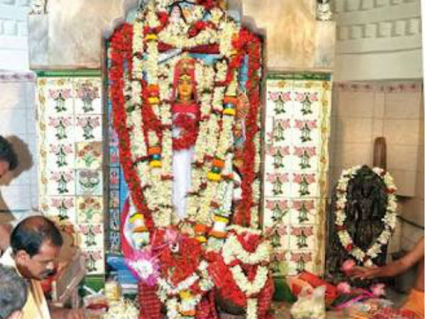 নিজবালিয়ার সিংহবাহিনী দেবী নিজবালিয়ার সিংহবাহিনী দেবী