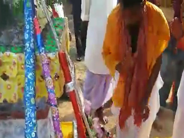 বাঁকুড়ার রাইপুরের রাজ পরিবারের দেবী মহামায়ার পুজো শুরু বাঁকুড়ার রাইপুরের রাজ পরিবারের দেবী মহামায়ার পুজো শুরু