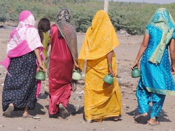 প্রকাশ্যে শৌচকর্মের 'শাস্তি', রাঁচি পুরসভার অভিযান ঘিরে বিতর্ক প্রকাশ্যে শৌচকর্মের 'শাস্তি', রাঁচি পুরসভার অভিযান ঘিরে বিতর্ক