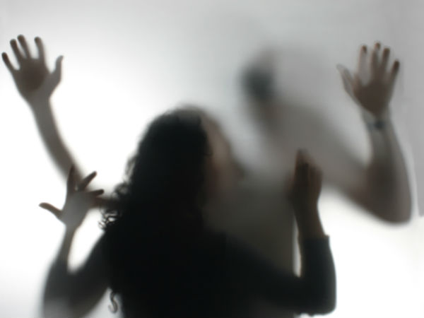 ভাসুরের যৌন লালসার শিকার বধূ, আট মাস ধরে দিনের পর দিন ধর্ষণ ভাসুরের যৌন লালসার শিকার বধূ, আট মাস ধরে দিনের পর দিন ধর্ষণ