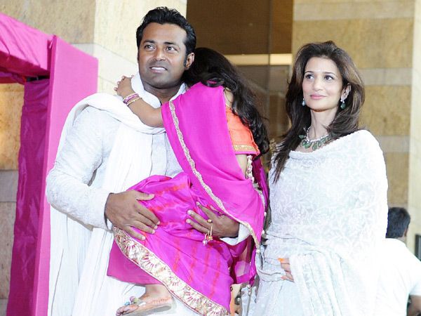 শূন্যের ধাক্কায় চাপ বাড়ল লিয়েন্ডারের, প্রাক্তনীকে দিতে হতে পারে ১ কোটি টাকা ক্ষতিপূরণ শূন্যের ধাক্কায় চাপ বাড়ল লিয়েন্ডারের, প্রাক্তনীকে দিতে হতে পারে ১ কোটি টাকা ক্ষতিপূরণ