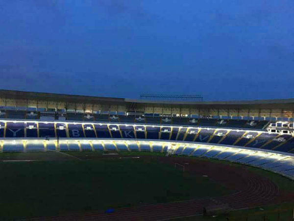 নতুন রূপের যুবভারতী নতুন রূপের যুবভারতী