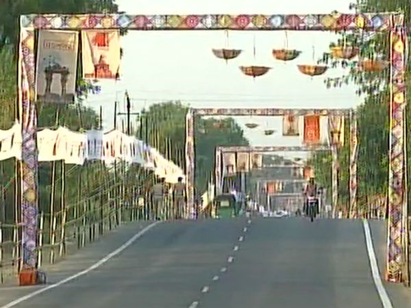 ছোটবেলায় মোদীর সুঃসাহসিক কীর্তি