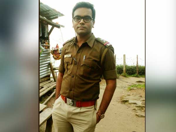 প্রশিক্ষণপ্রাপ্তরা কেন পিছনে?