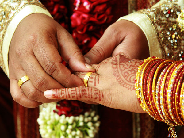 বিধবাকে বিয়ে করলেই টাকা দেবে সরকার, টাকার অঙ্ক শুনলে চোখ টেরিয়ে যাবে বিধবাকে বিয়ে করলেই টাকা দেবে সরকার, টাকার অঙ্ক শুনলে চোখ টেরিয়ে যাবে