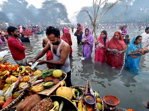 প্রথম দিন